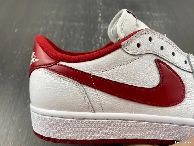 Kicked Out Shoe Store White 1 Retro 705329-101 Varsity Low Jordan Red 0616